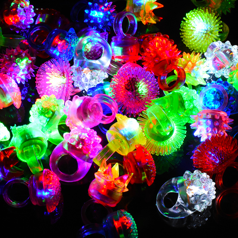 10 قطع من الخواتم المضيئة LED، - مراجعة Glow In The Dark Party Glasses وسعره