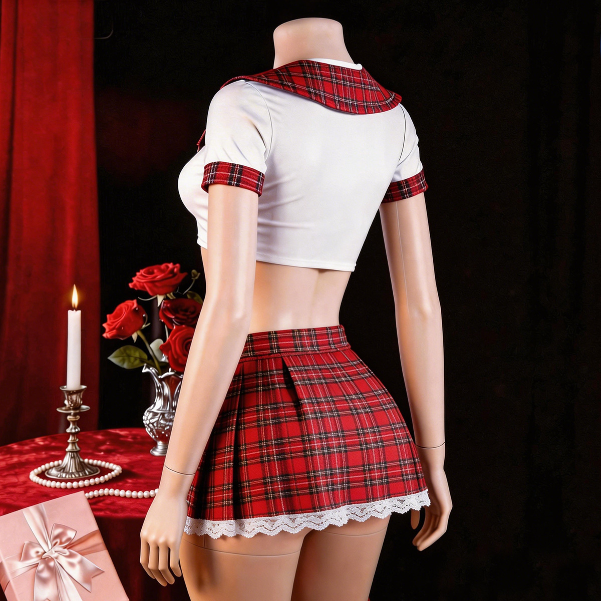 ملابس داخلية نسائية مثيرة حمرا - مراجعة Costumes وسعره